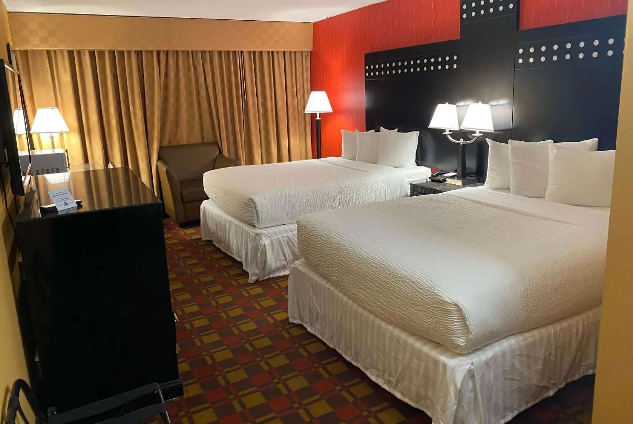 Hotel Ramada By Wyndham Rochelle Park Near Paramus
