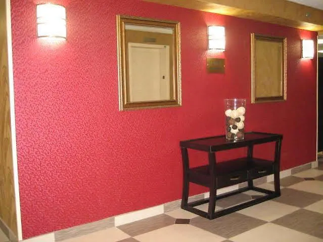 Hotel Ramada By Wyndham Rochelle Park Near Paramus